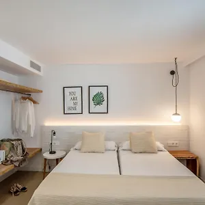 Apartment - Emar Es Pujols