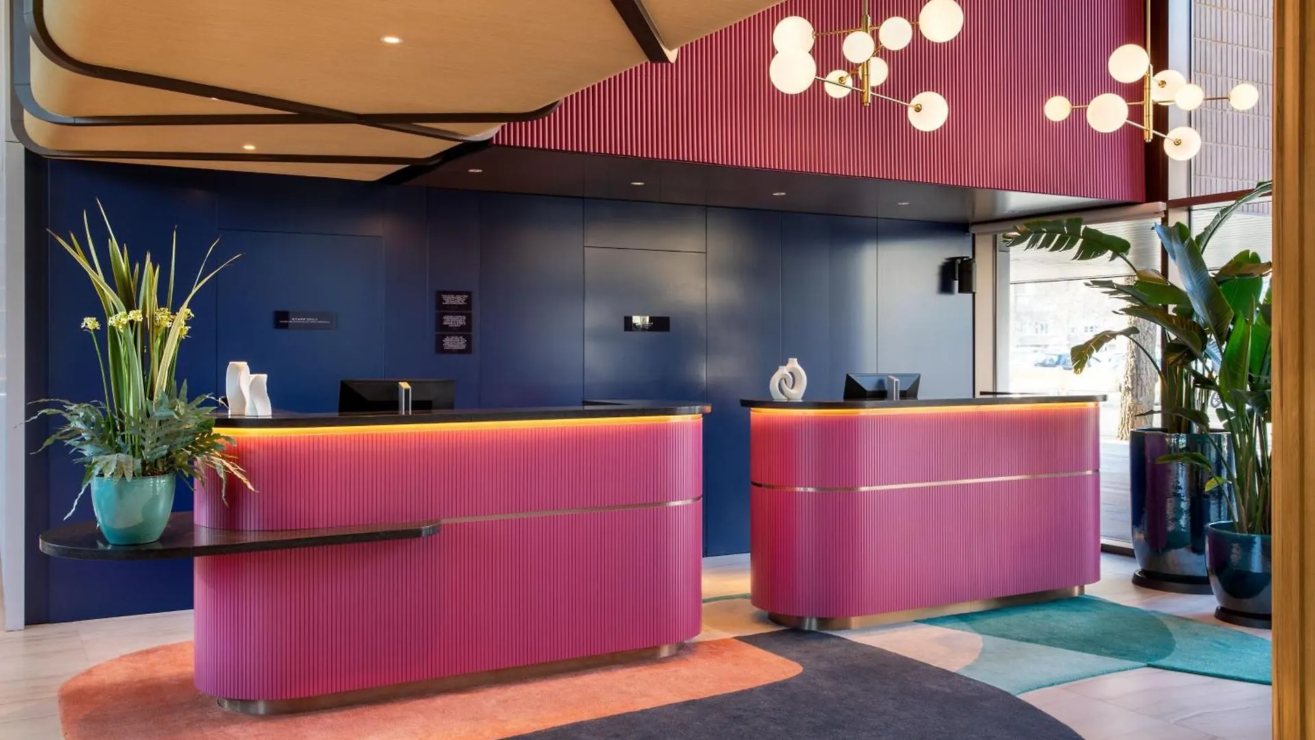 Labtwentytwo Barcelona, A Tribute Portfolio Hotel By Marriott  Barcelona