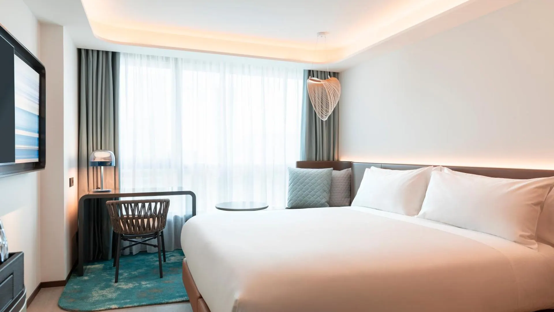 Labtwentytwo Barcelona, A Tribute Portfolio Hotel By Marriott